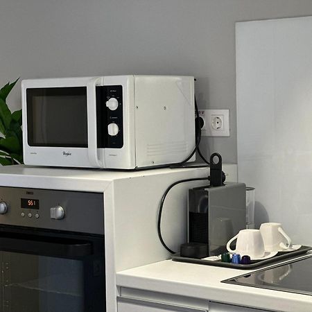 Luxury Glam Apartments & Studios Near Coresi Mall Braşov Exteriör bild