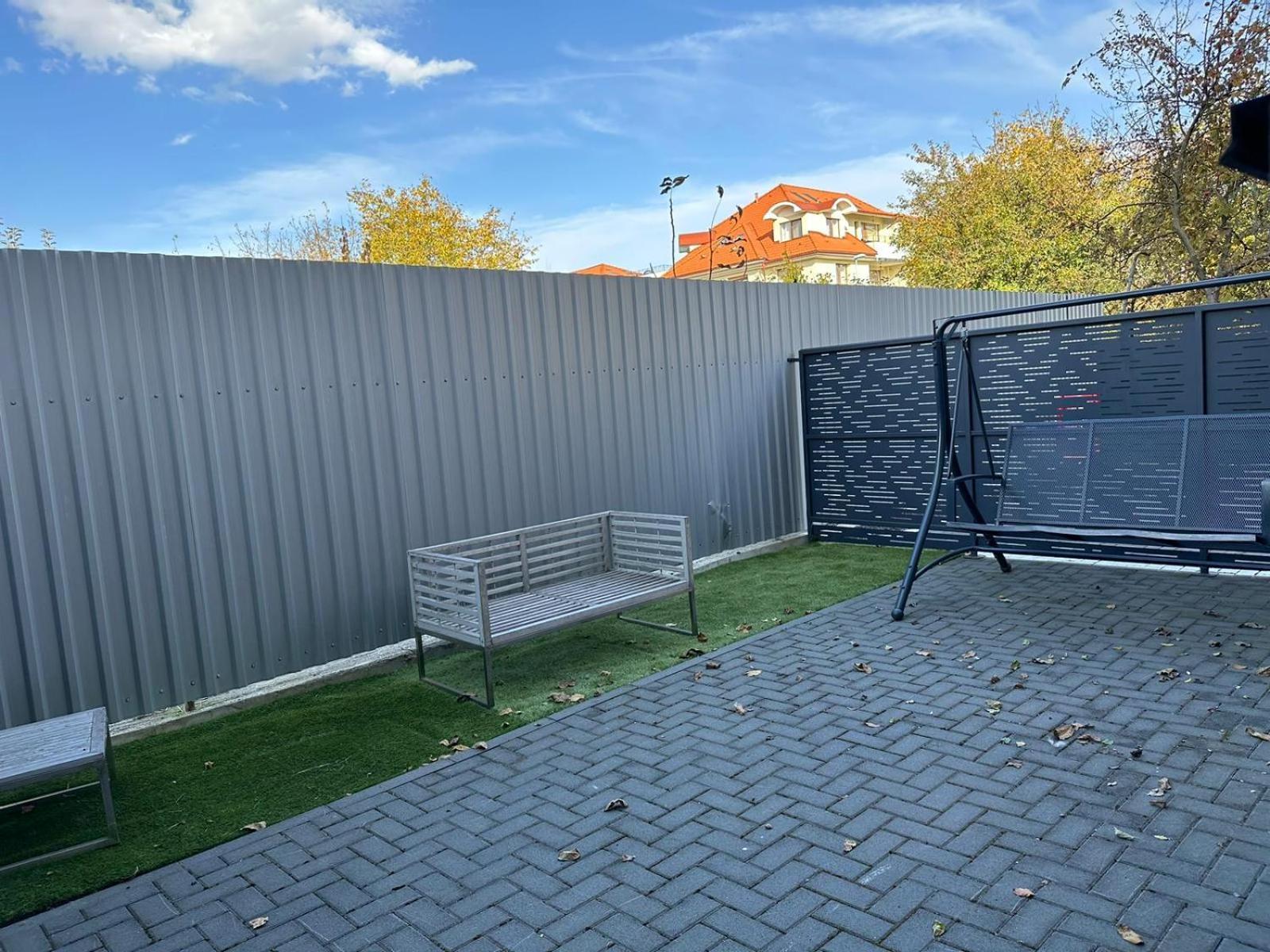 Luxury Glam Apartments & Studios Near Coresi Mall Braşov Exteriör bild
