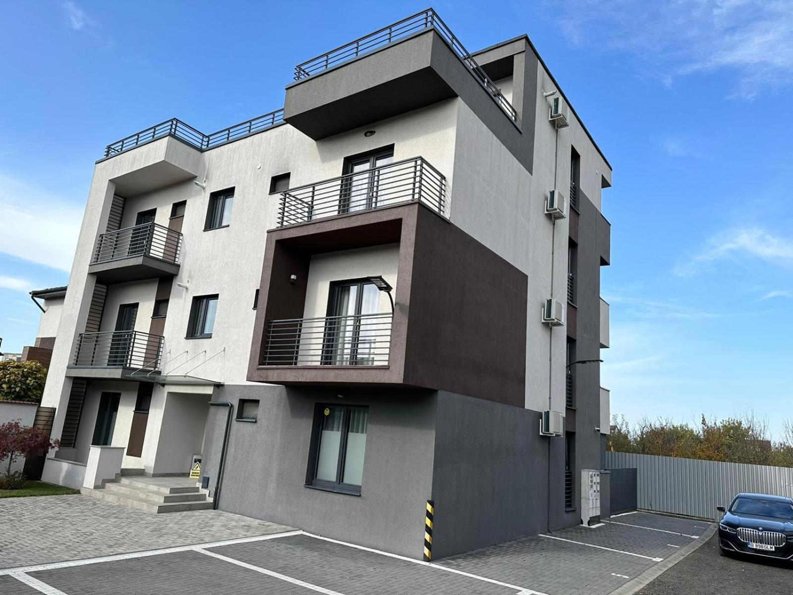 Luxury Glam Apartments & Studios Near Coresi Mall Braşov Exteriör bild